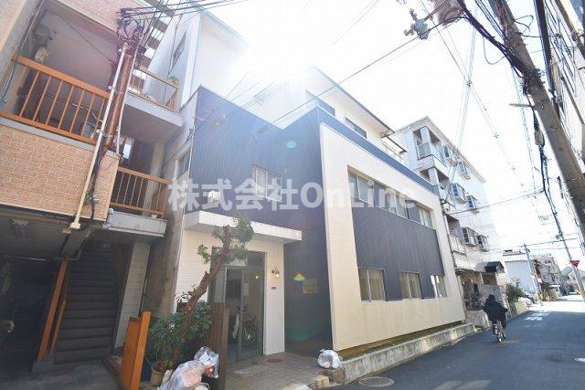 ターフィーズフラット菱屋西