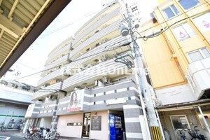 ルミエール八戸ノ里外観写真