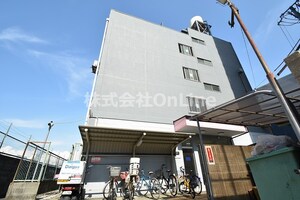 マンション静外観写真