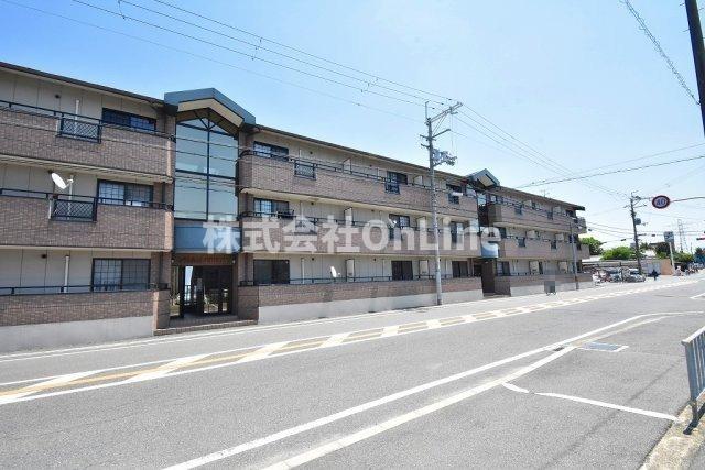 アデレード長田