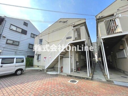 アイケイハイツ高井田A棟外観写真