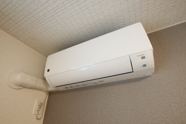 建物設備(エアコン)