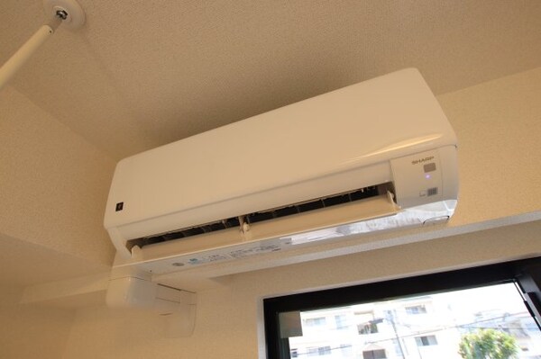 建物設備(エアコン)