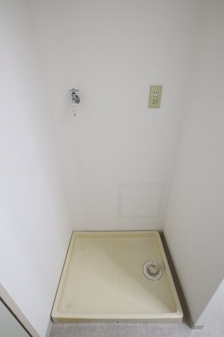 物件内観写真17　(室内洗濯機置場)