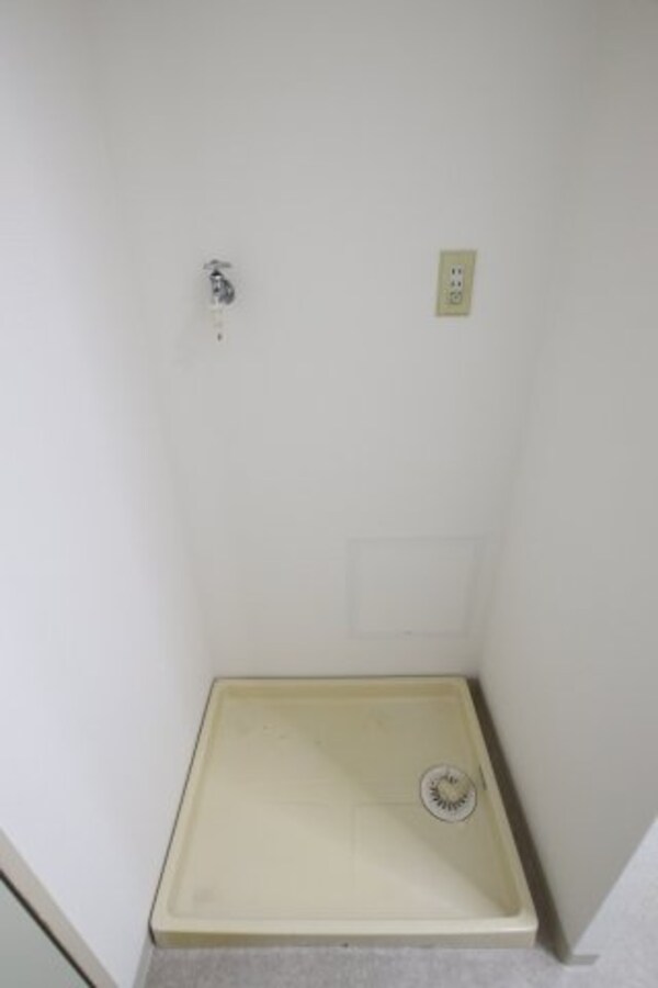 洗面・脱衣所(室内洗濯機置場)