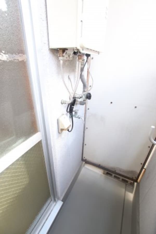 建物設備(室外洗濯機置き場)