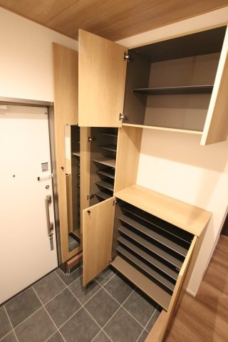 物件内観写真7　(シューズボックス)