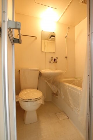 物件内観写真26　(ユニットバス)