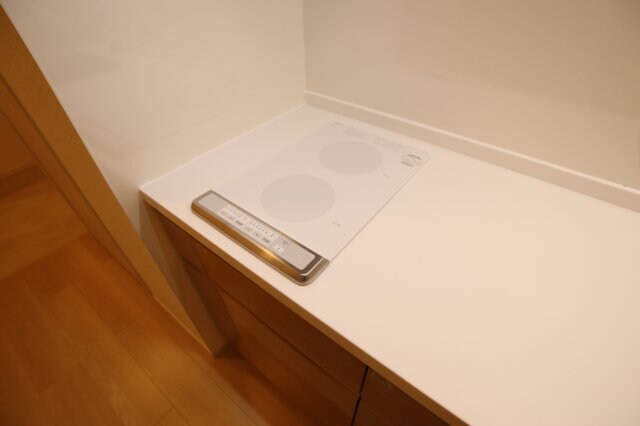 物件内観写真13　(IHコンロ)