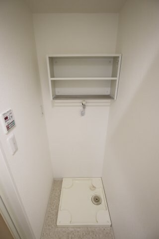 物件内観写真17　(室内洗濯機置場)