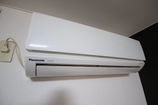 建物設備(エアコン)