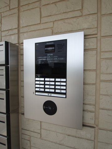 物件内観写真5　(オートロック)