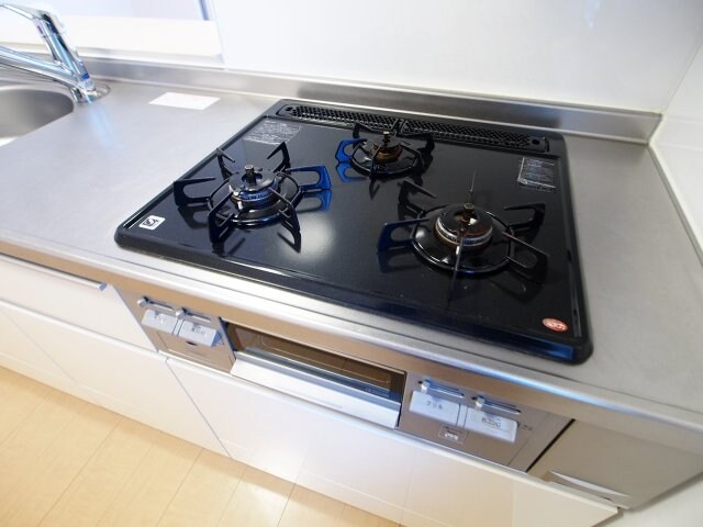 物件内観写真13　(システムキッチン)