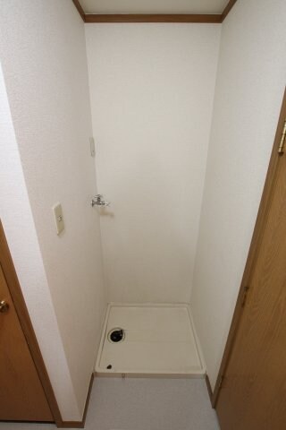 物件内観写真22　(室内洗濯機置場)