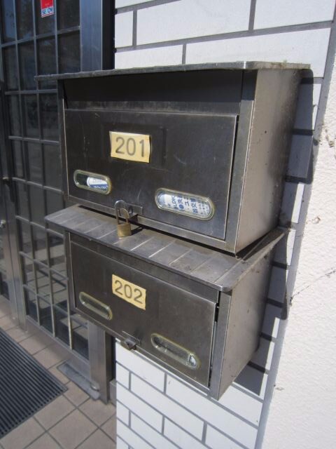 物件内観写真3　(集合ポスト)