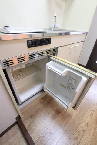 物件内観写真13　(ミニ冷蔵庫)