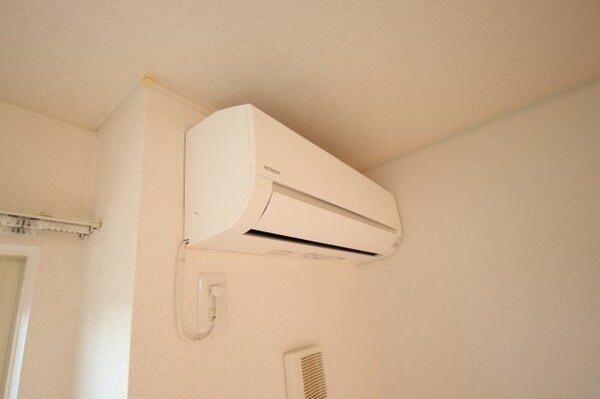 建物設備(エアコン)