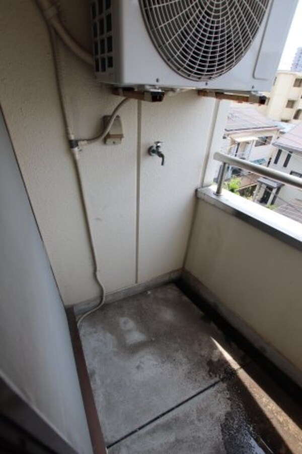 建物設備(洗濯機置場)