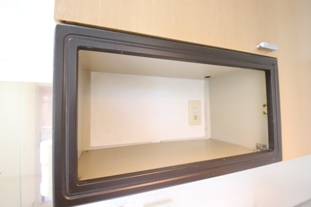 物件内観写真19　(電子レンジスペース)