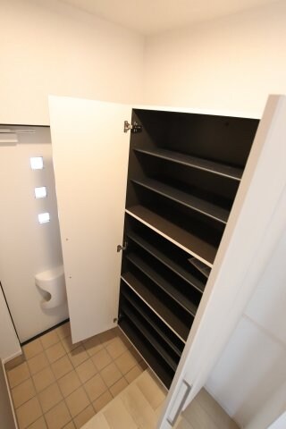 物件内観写真7　(シューズボックス)