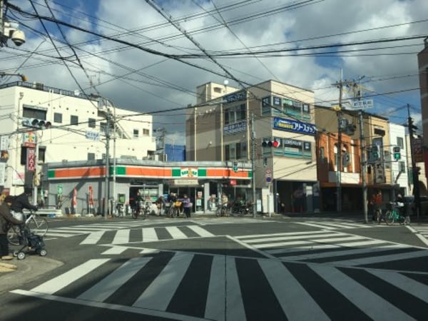 周辺環境(サンクス堺初芝駅前店 754m)