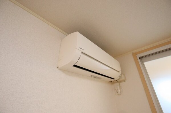 建物設備(エアコン)