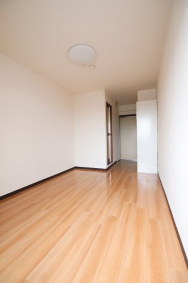 洋室(同一施工会社同一仕様写真)