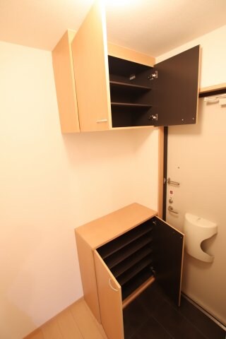 物件内観写真8　(シューズボックス)