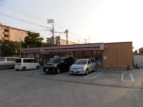 物件内観写真30　(セブン－イレブン富田林久野喜台店 1085m)