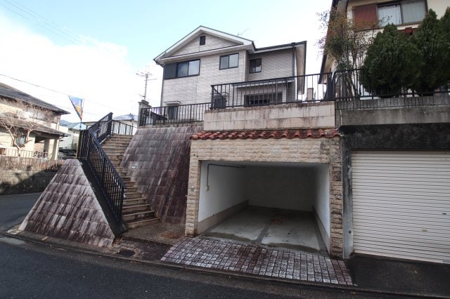 河南町さくら坂戸建の物件外観写真