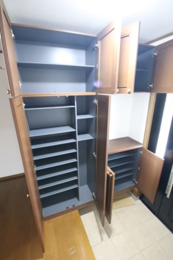 収納(シューズボックス)