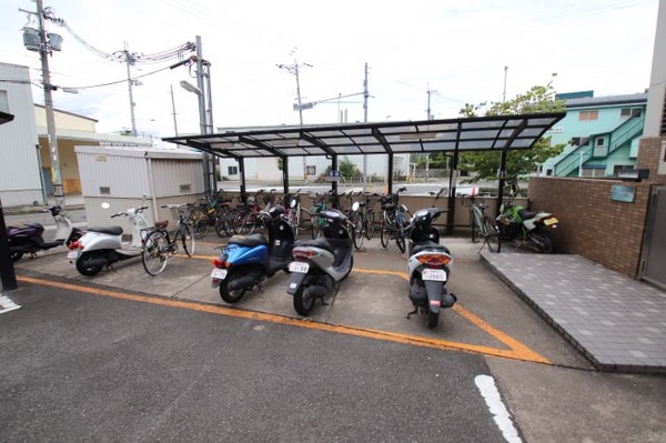 建物設備(駐輪場orバイク置場)