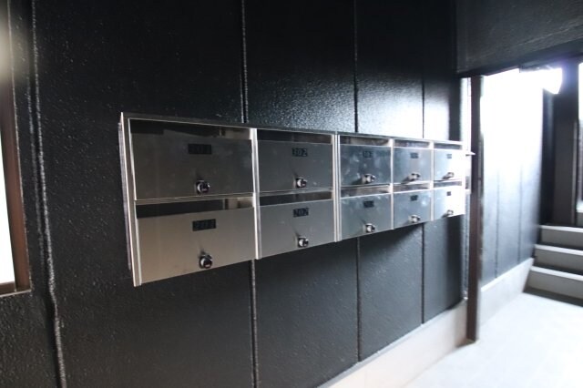 物件内観写真5　(メールボックス)