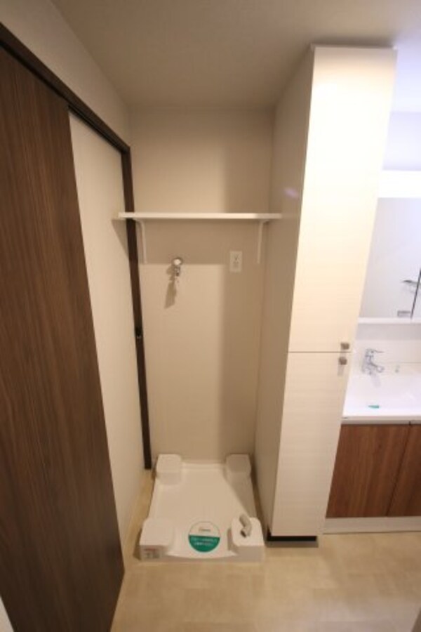 建物設備(室内洗濯機置場)