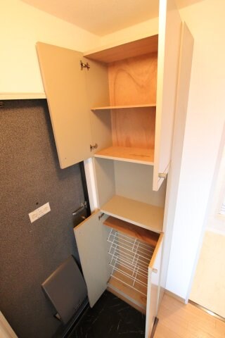 物件内観写真7　(シューズボックス)