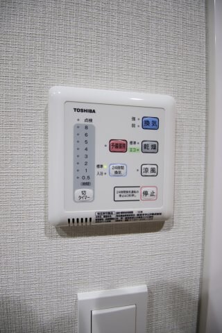 物件内観写真11　(浴室乾燥機)