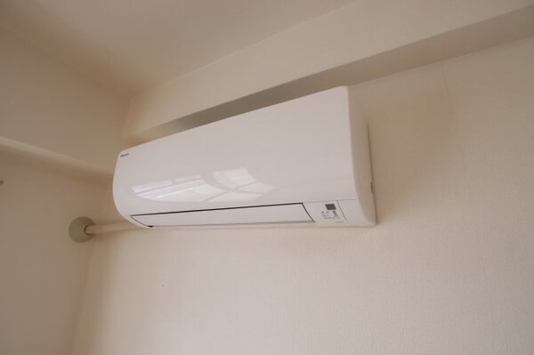 建物設備(エアコン)