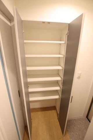 物件内観写真7　(シューズボックス)