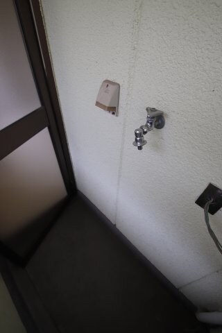 物件内観写真27　(室外洗濯機置き場)