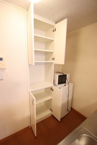 物件内観写真20　(カップボード)