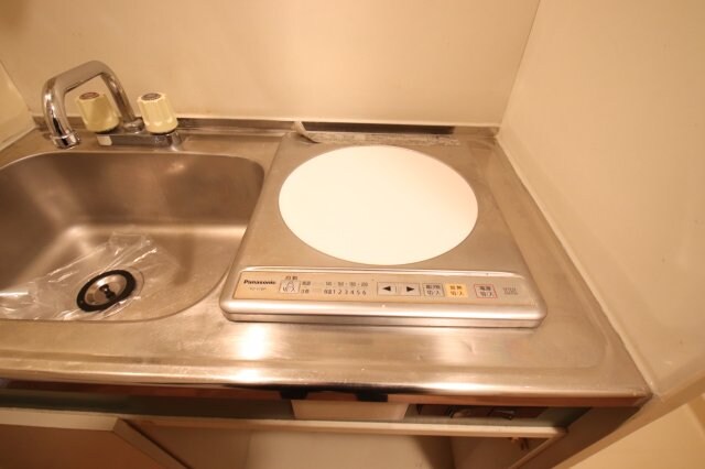 物件内観写真15　(IHコンロ)