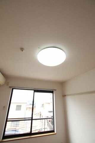 物件内観写真26　(照明器具)