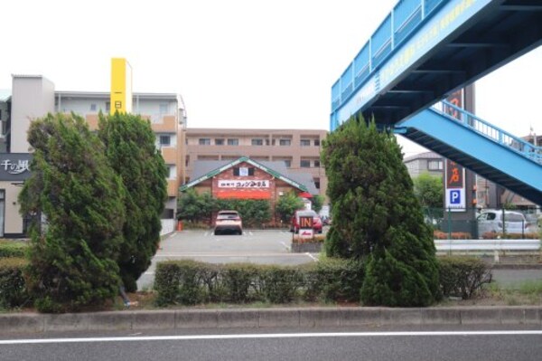 周辺環境(コメダ珈琲店 堺なかもず店 823m)