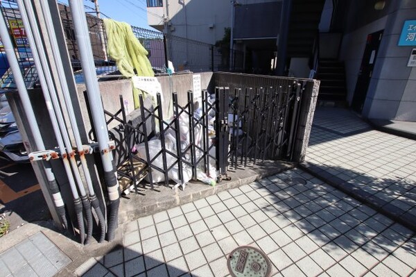 建物設備(エレベーター)