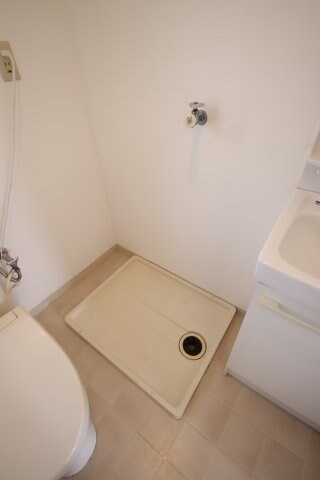 物件内観写真15　(室内洗濯機置場)