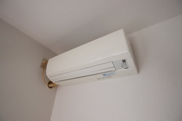 建物設備(エアコン)