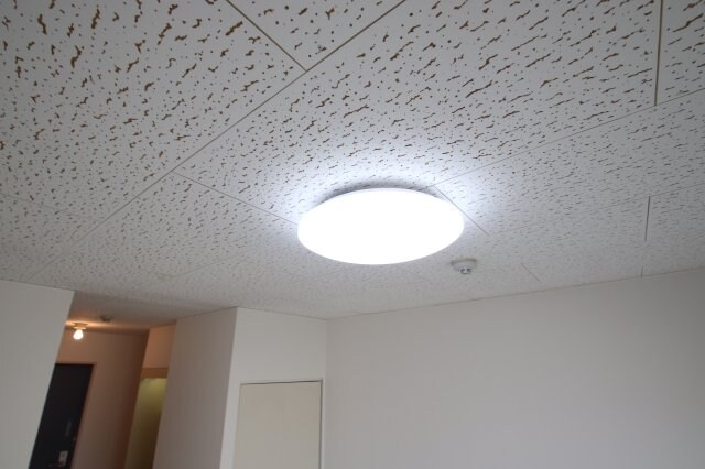 物件内観写真26　(照明器具)