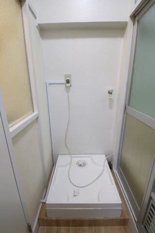 物件内観写真15　(室内洗濯機置場)