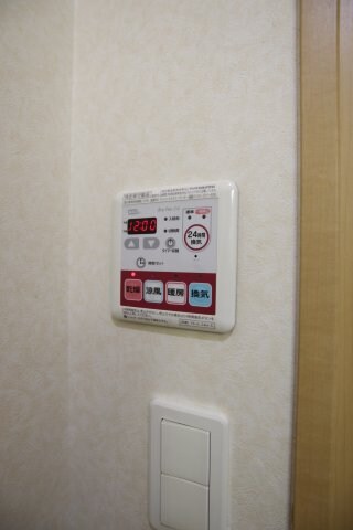 物件内観写真13　(浴室乾燥機)