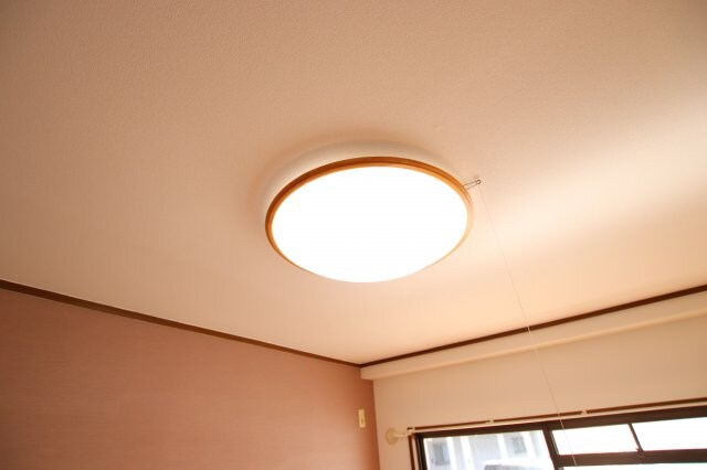 物件内観写真26　(照明器具)